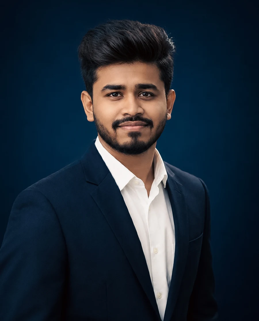 Ahat Mondol, Founder & Creative Director of Elystran